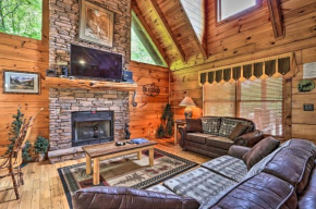 Pigeon Forge Getaway with Covered Patio and Hot Tub!